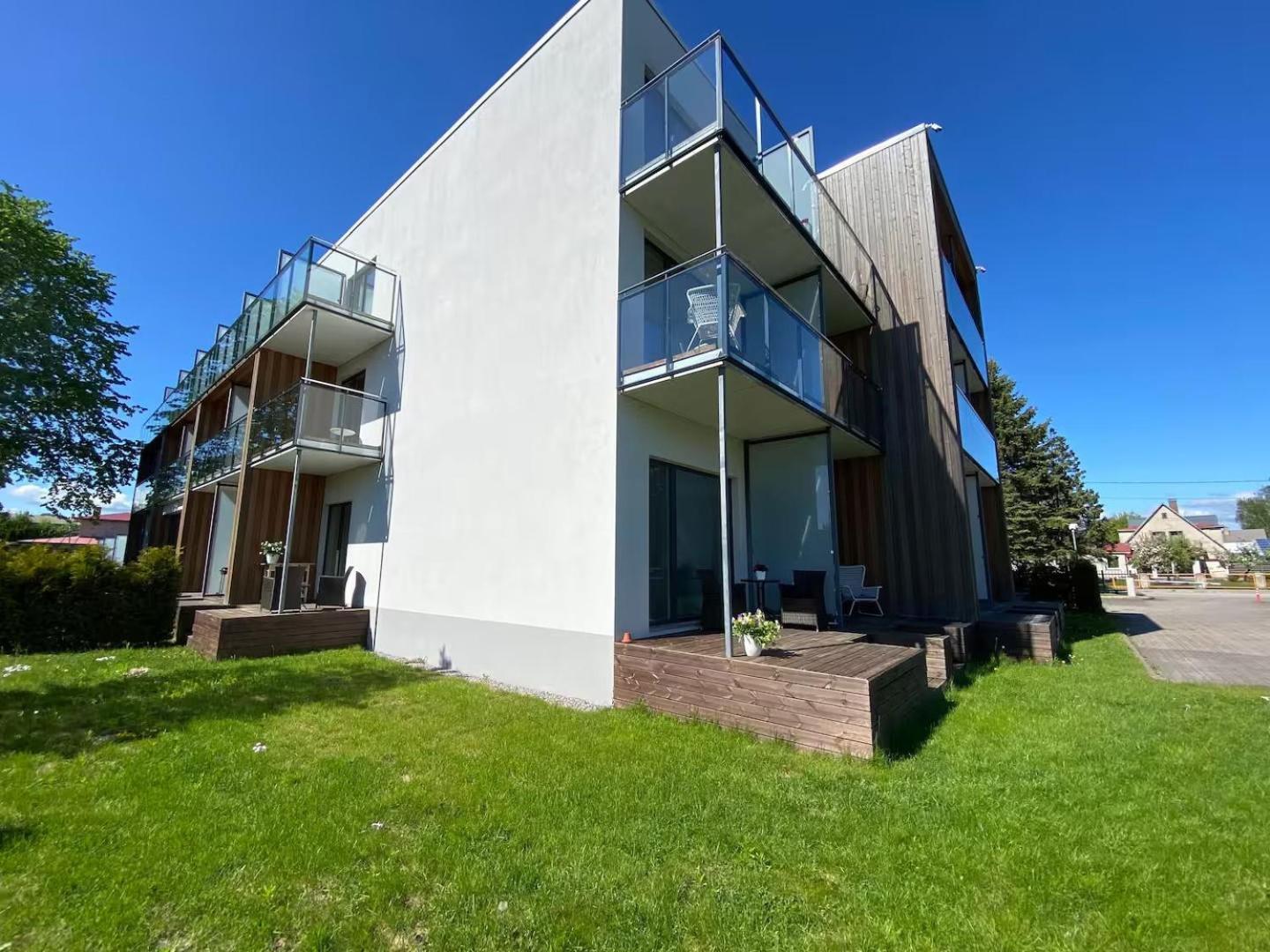 Lovely Aisa Apartment | 2 Terraces Parnu Exterior photo
